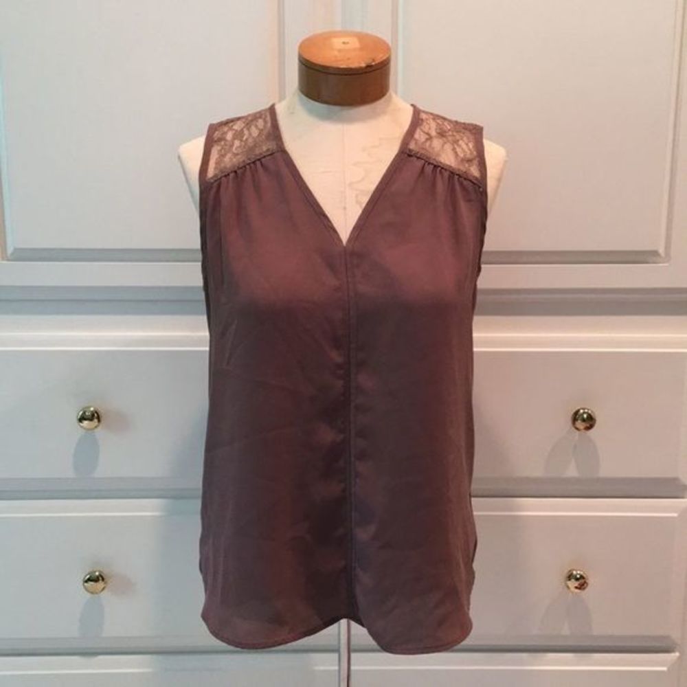 Loft Lace Detail Flowy Tank